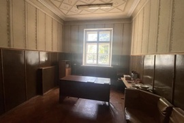 Помещение 851 м² под офис, медцентр, ...