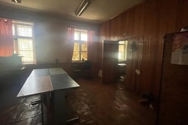 Помещение 851 м² под офис, медцентр, ...