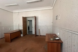 Помещение 851 м² под офис, медцентр, ...