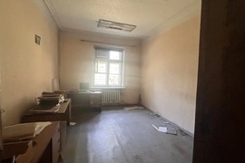 Помещение 851 м² под офис, медцентр, ...