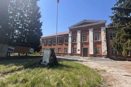 Помещение 920 м² под офис или медцентр