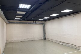 Помещение 100 м² под склад, магазин, ...