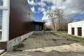 Помещение 450 м² под автосервис, дете...