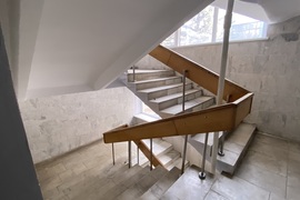 Офисное здание 600–3000 м² купить | о...