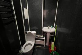 Нежилое помещение 68 м² с отдельным в...
