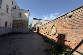 Спорткомплекс 650 м² | бассейн | 2 са...
