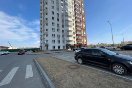 Помещение 108 м² на первой линии