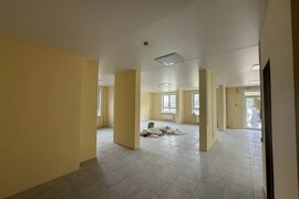 Помещение 108 м² под магазин, аптеку,...