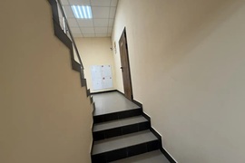 Помещения 14-25 м²,  первая линия