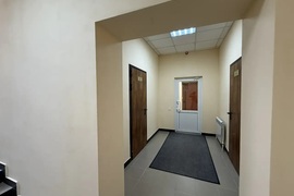 Помещения 14-25 м²,  первая линия