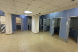 Помещение 380 м² под медицинский цент...