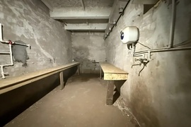 Помещение 1070 м² под склад или овоще...