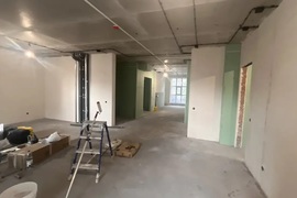 Помещение 103 м² под аптеку, банк, офис