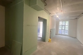 Помещение 103 м² под аптеку, банк, офис