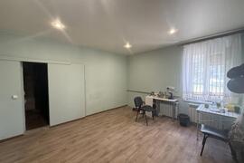 Теплый склад 210 м² с воротами