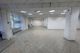 Нежилое помещение 164 м² под магазин,...