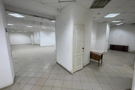 Нежилое помещение 164 м² под магазин,...