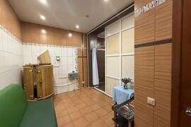 Коммерческая недвижимость 1527 м²