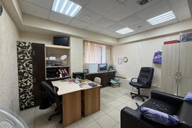 Коммерческая недвижимость 1527 м²