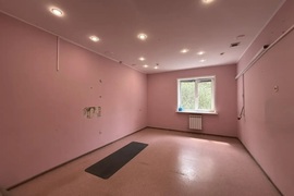Коммерческая недвижимость 1527 м²