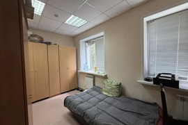 Коммерческая недвижимость 1527 м²