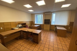 Помещение 367 м² под офис, медцентр, ...