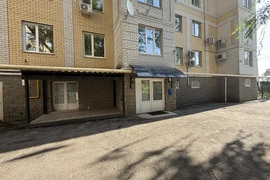 Помещение 98,3 м² под магазин или офис