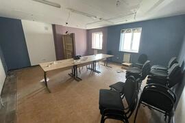 Нежилое помещение 93 м² под офис