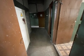 Склад 228,3 м² — рампа под навесом, 3...