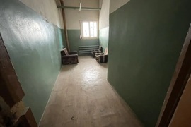 Склад 228,3 м² — рампа под навесом, 3...