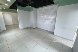 Помещение 63 м² под магазин, аптеку, ...