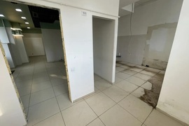 Помещение 63 м² под магазин, аптеку, ...