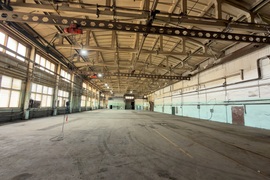 Склад 2300 м² под производство, хране...