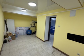 Коммерческое помещение 130 м²