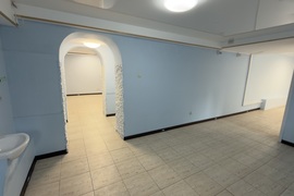 Коммерческое помещение 130 м²