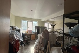 Здание 648 м², участок 4 сотки