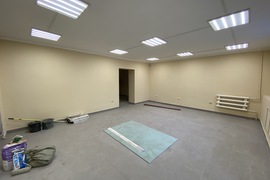 Помещение 130 м² под магазин, офис, с...
