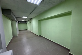 Нежилое помещение 150 м² под магазин,...