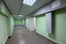 Нежилое помещение 150 м² под магазин,...