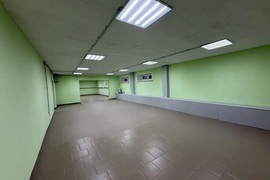 Нежилое помещение 150 м² под магазин,...