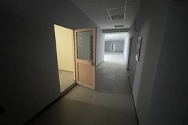 Нежилое помещение 280 м² под магазин,...