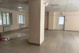 Помещение 150 м² под магазин, 4 входа