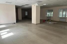 Помещение 150 м² под магазин, 4 входа