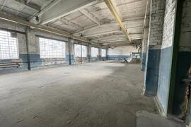Склад 372 м², тельфер, 30 кВт