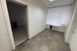 Помещение 32 м² под офис или сферу услуг