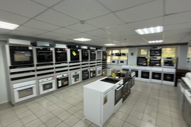 Помещение 153 м² под магазин, парковка