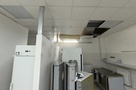Нежилое помещение 137 м² под магазин,...