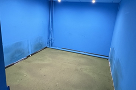 Помещение 150 м² под магазин, склад