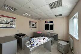 Тёплый склад 500 м² с офисом и воротами