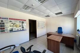 Тёплый склад 500 м² с офисом и воротами